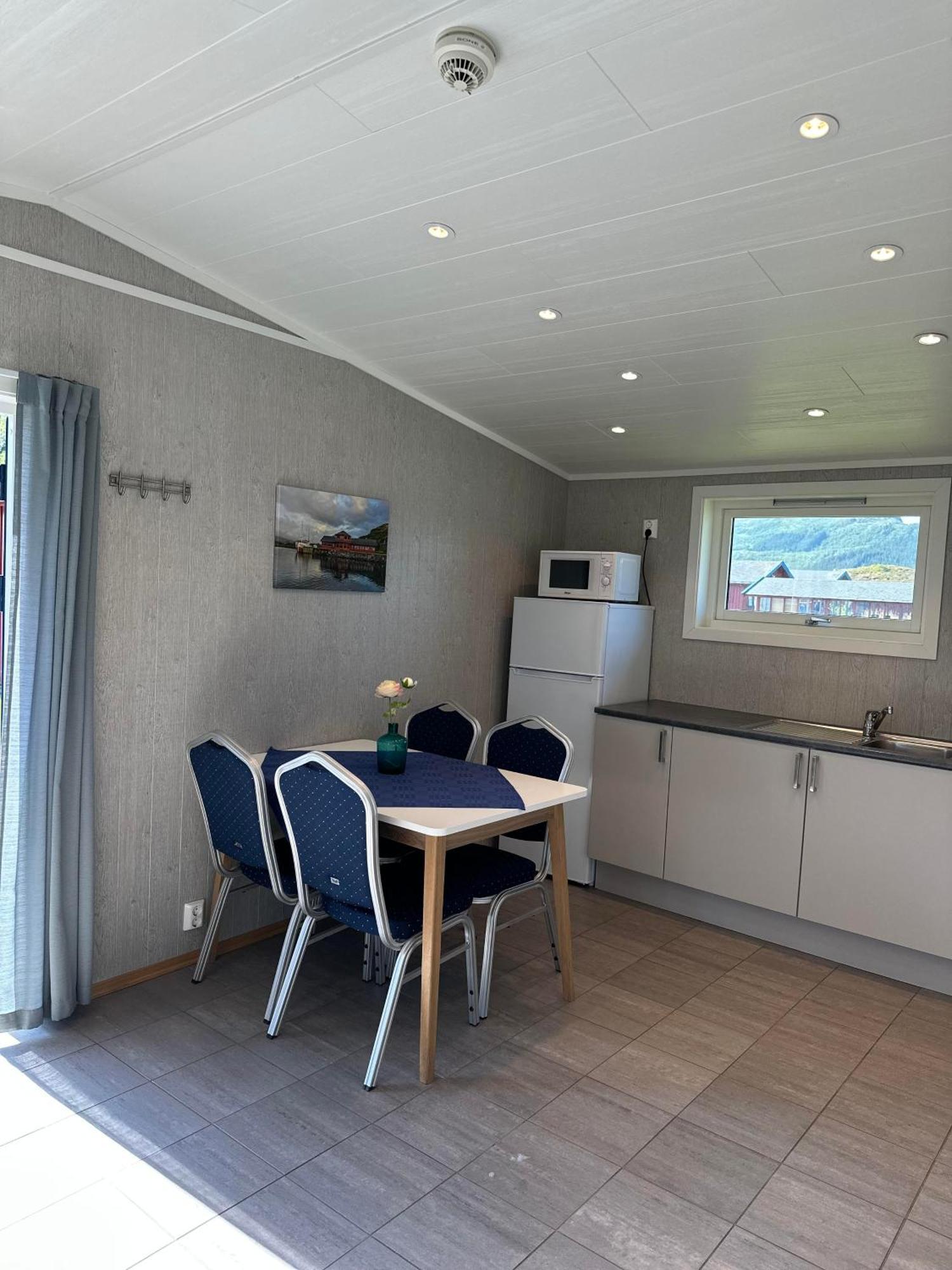 Fjordcamp Villa Kråkberget Стая снимка